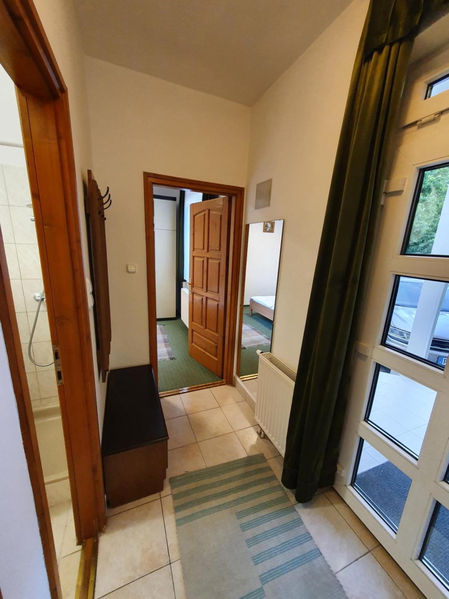 שיופוק Arizona Apartman מראה חיצוני תמונה