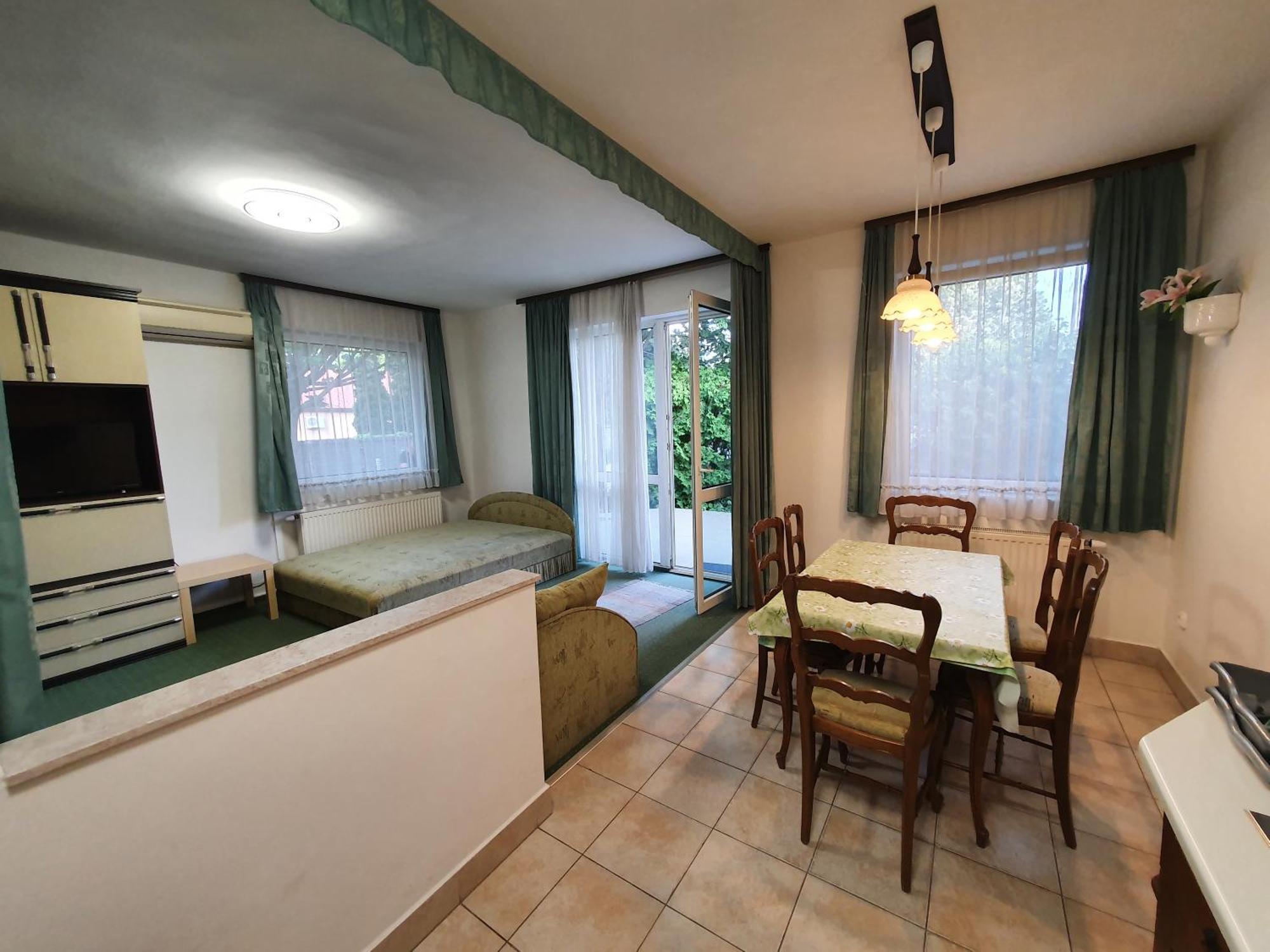 שיופוק Arizona Apartman מראה חיצוני תמונה