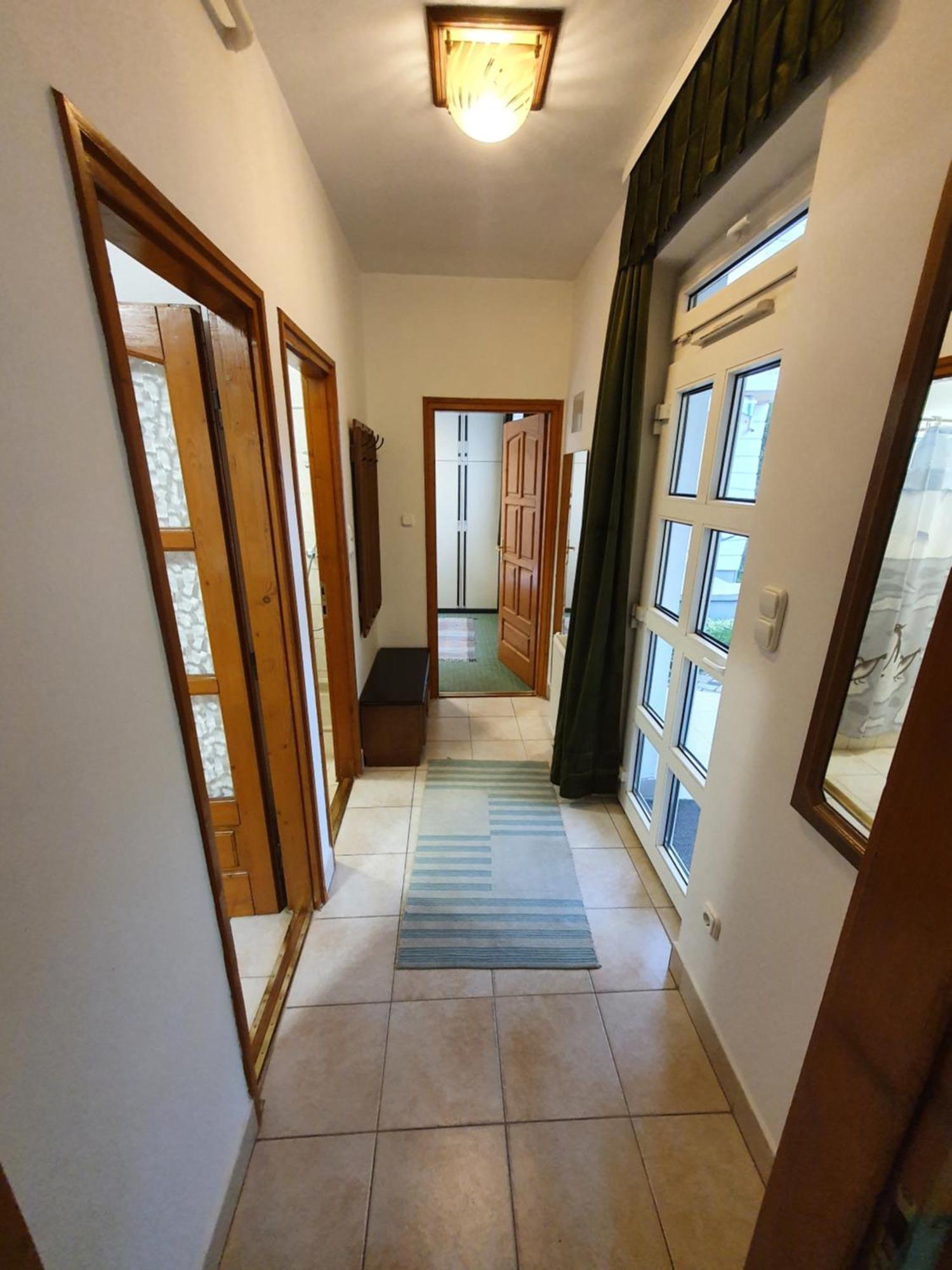 שיופוק Arizona Apartman מראה חיצוני תמונה