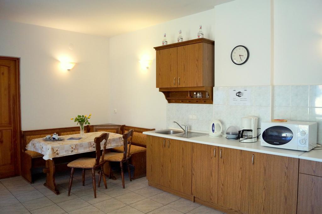 שיופוק Arizona Apartman מראה חיצוני תמונה