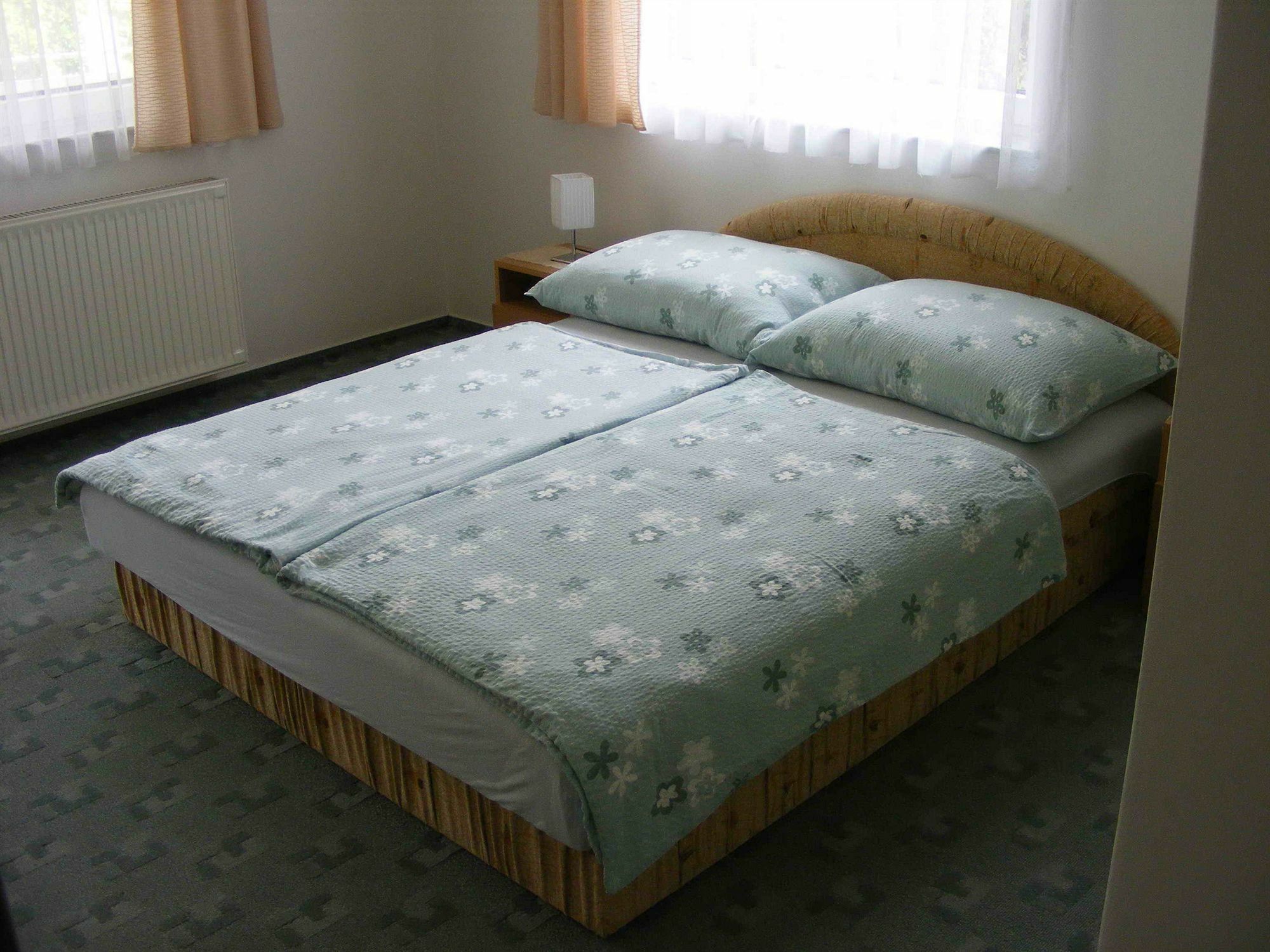 שיופוק Arizona Apartman מראה חיצוני תמונה